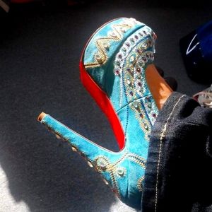 HTF: Christian Louboutin Peeptoe Platform Heels 👠